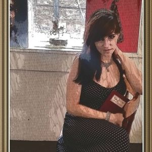 Meet your Posher, Lauren